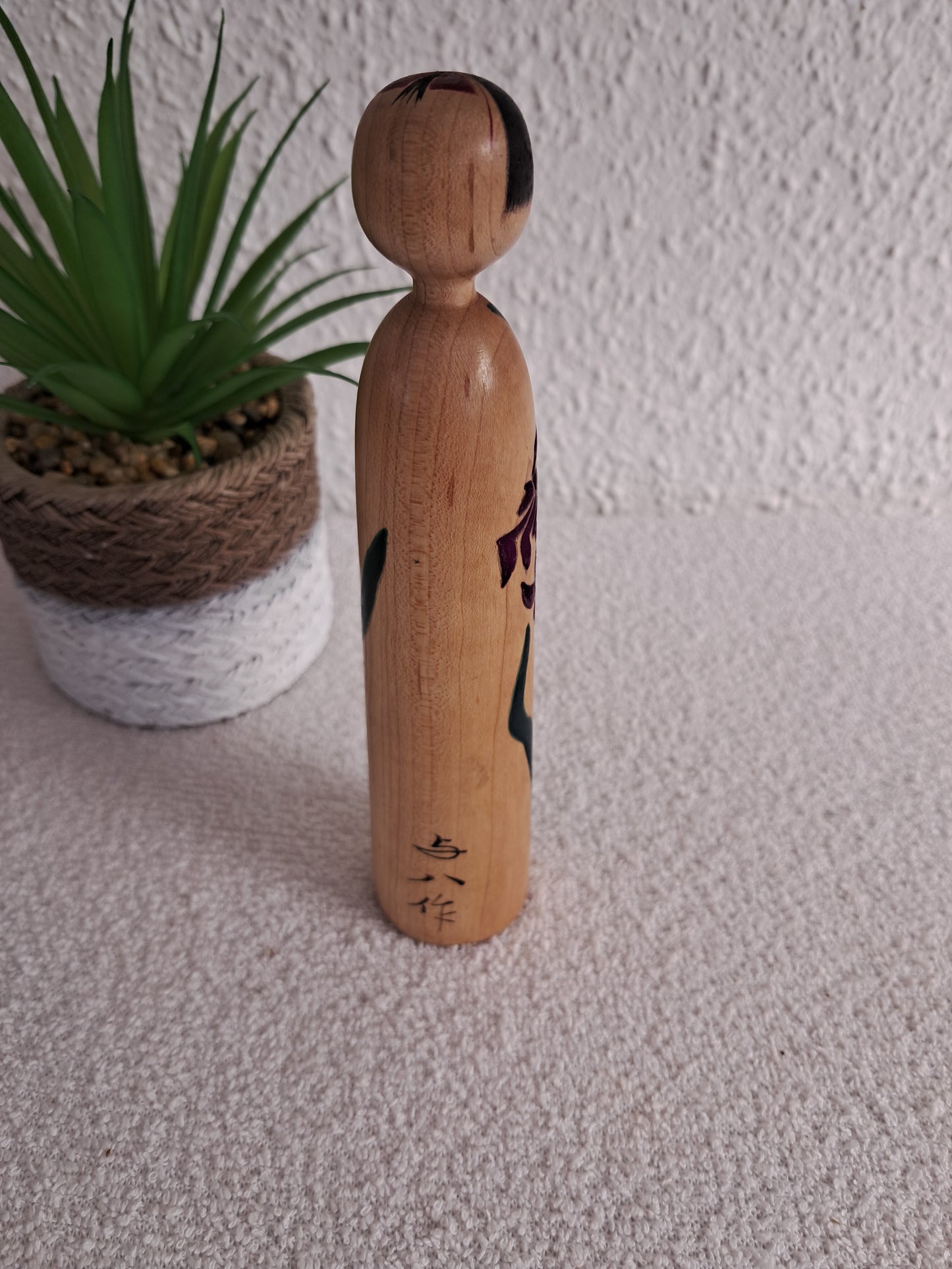 Exclusive Kijiyama kokeshi made by Takano Yohachi (1907-1994)