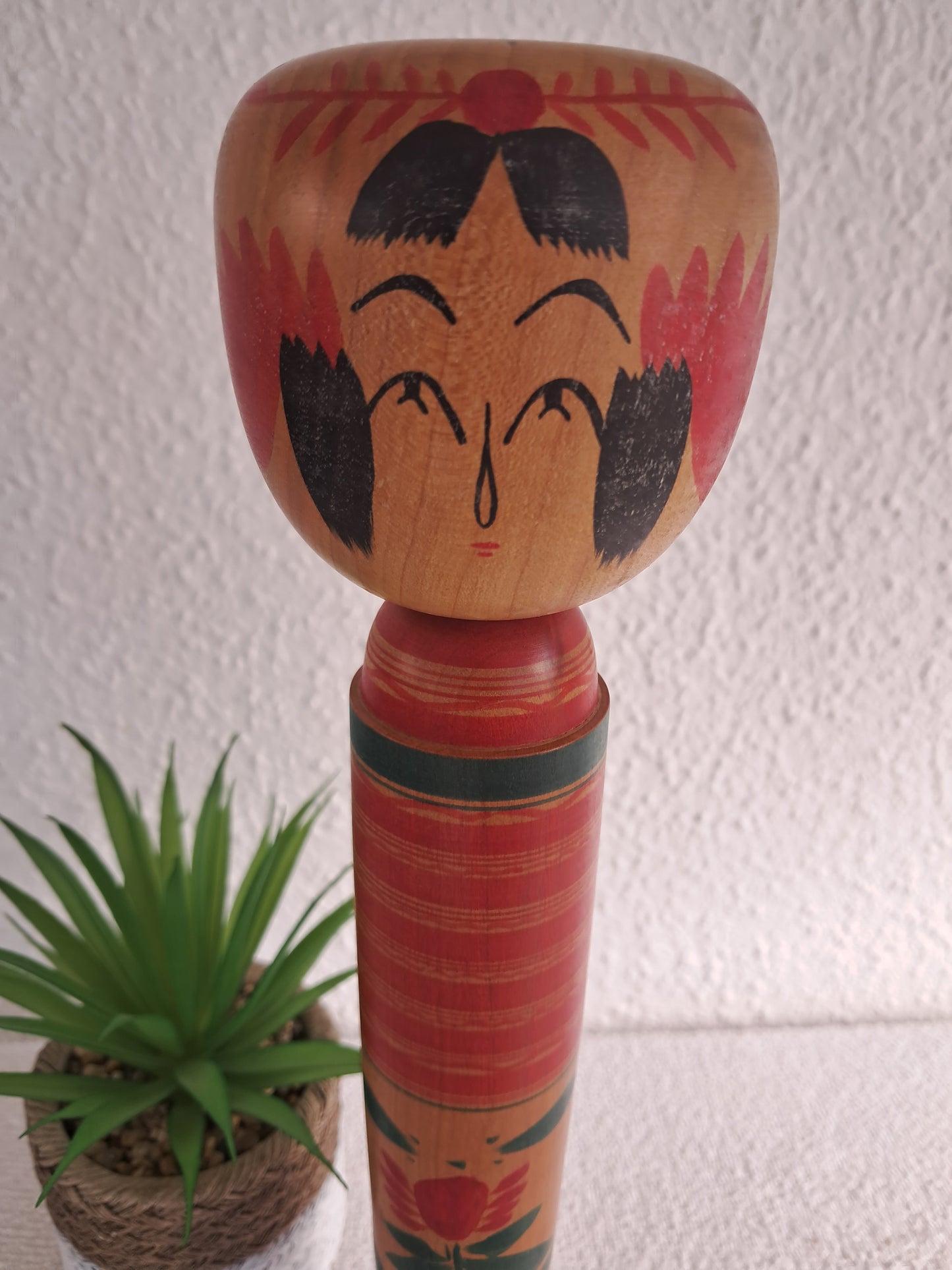 Vintage traditional Sakunami kokeshi made by