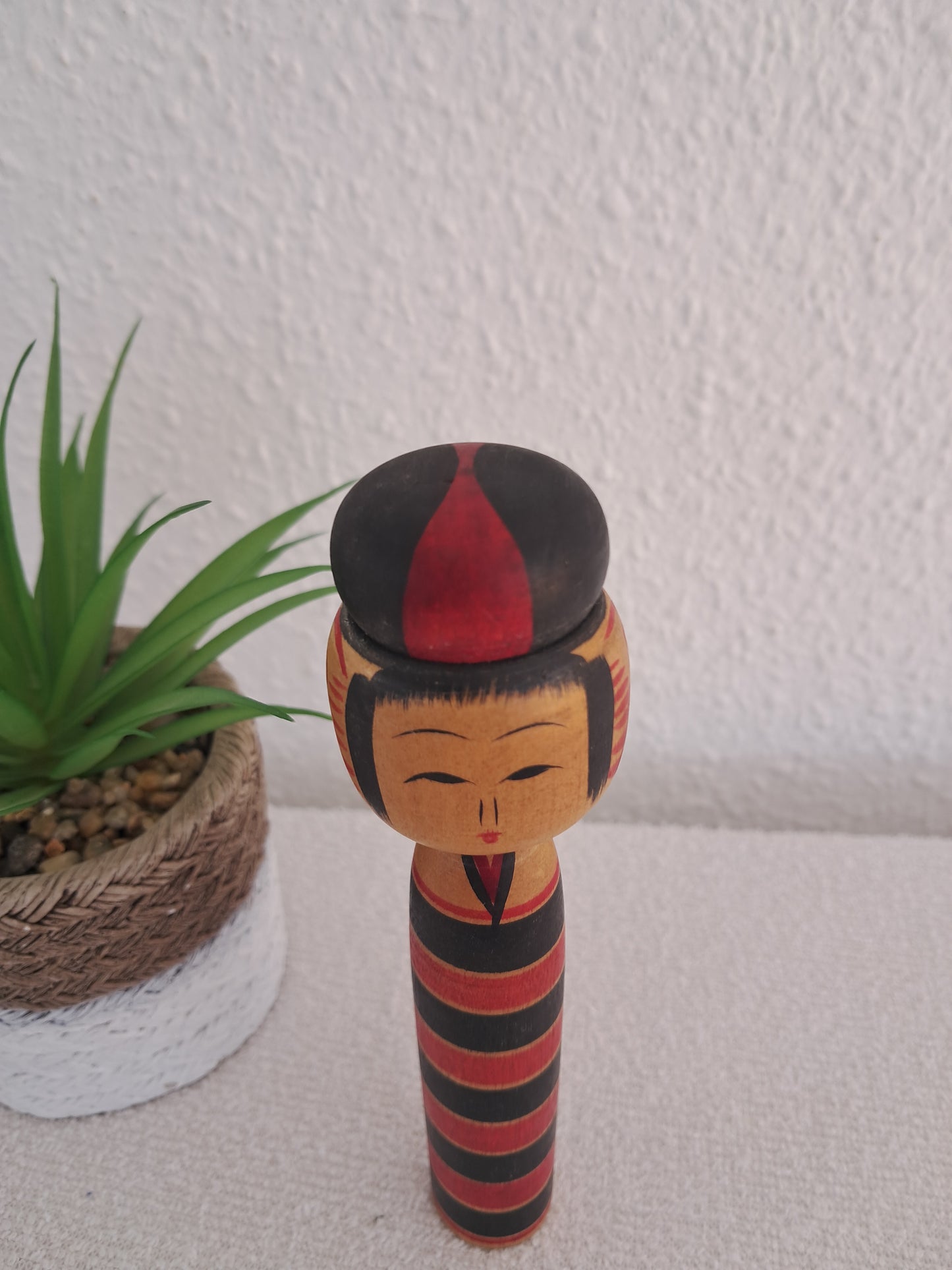 Vintage traditional Kokeshi made by Kaiya Kichiemon (1905-1985)