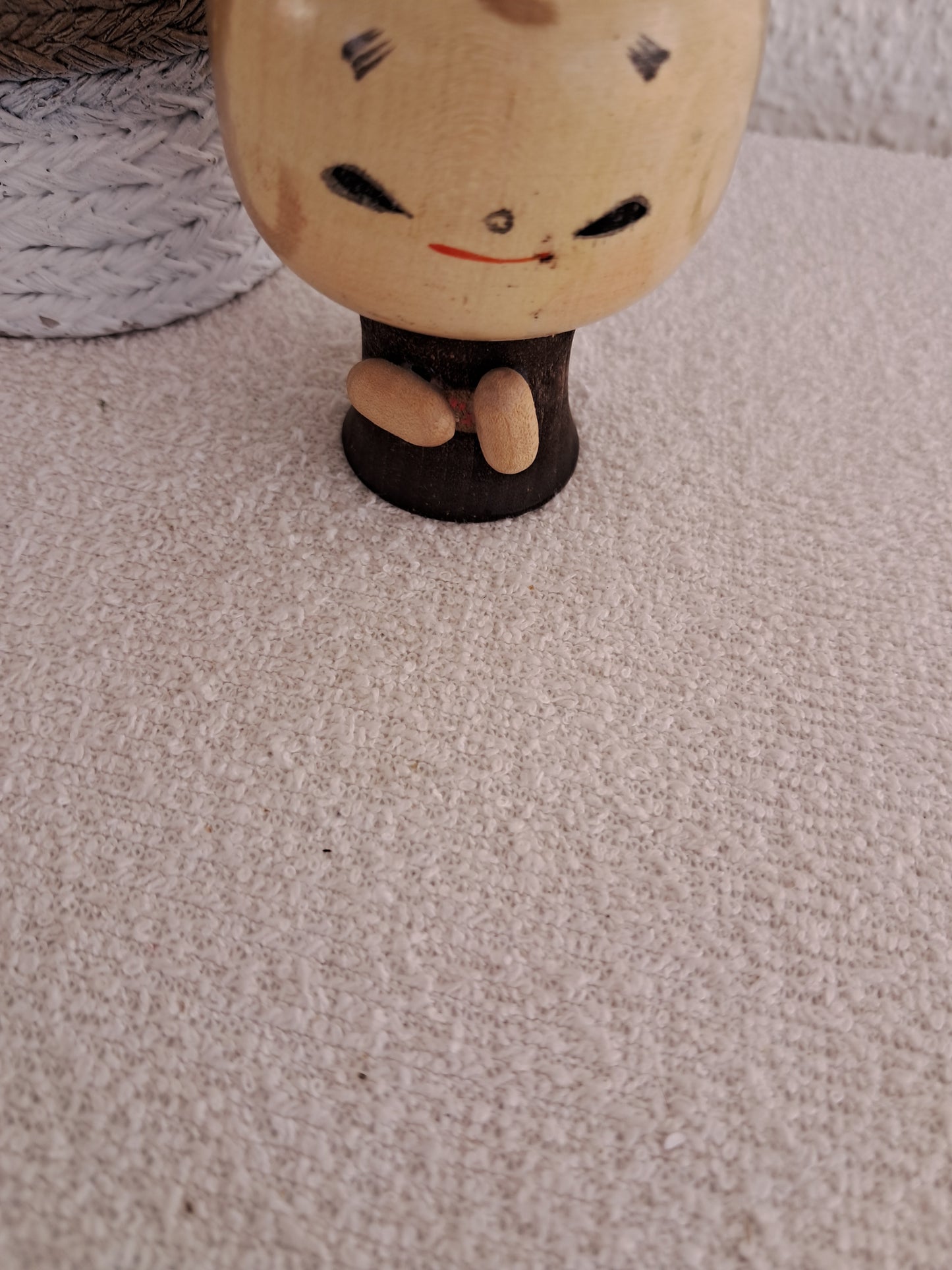 Vintage Sokaku kokeshi by Eiko