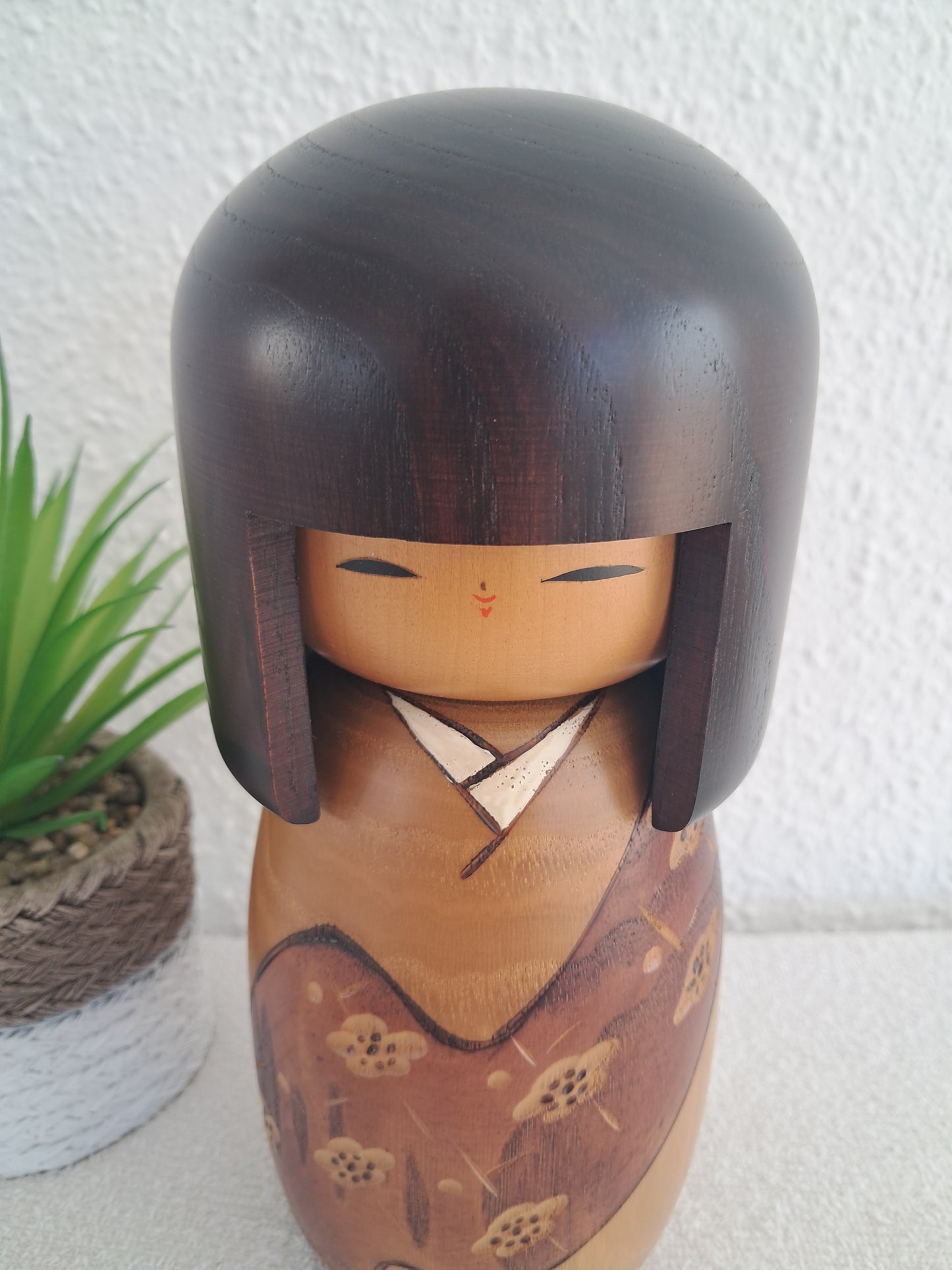 Vintage Gumma kokeshi by Usaburo