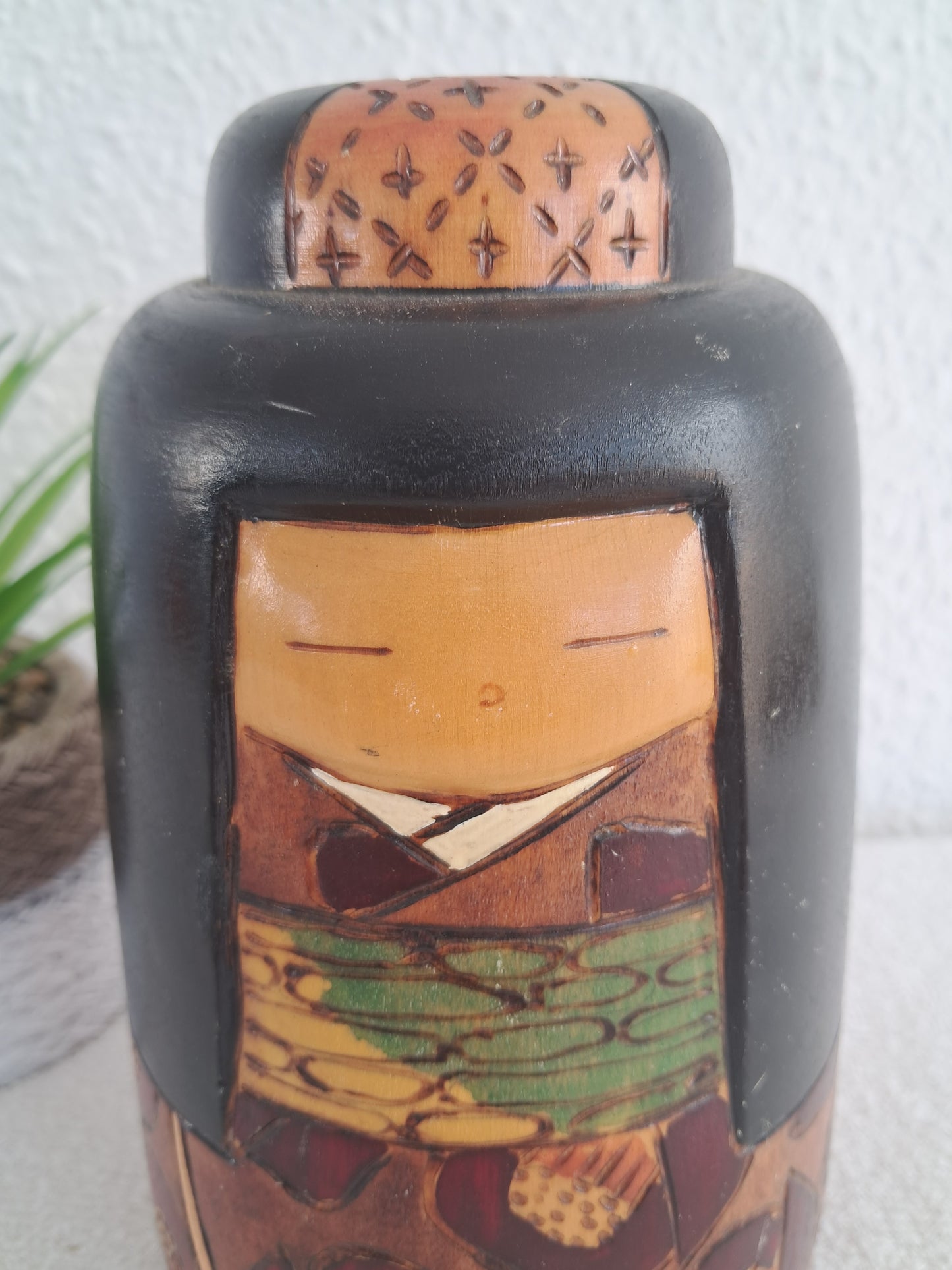 Exclusive Vintage Sosaku Kokeshi made by Yoshio Otani (1936-)