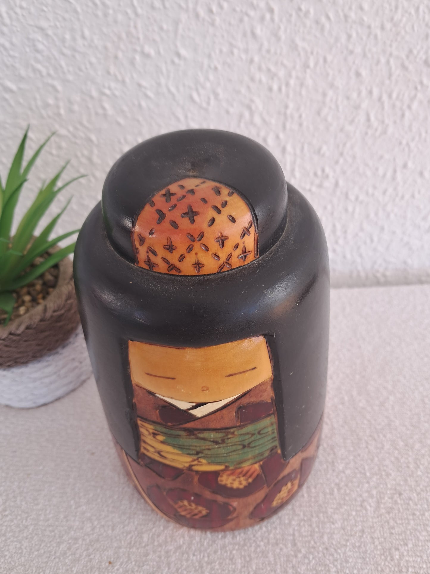 Exclusive Vintage Sosaku Kokeshi made by Yoshio Otani (1936-)