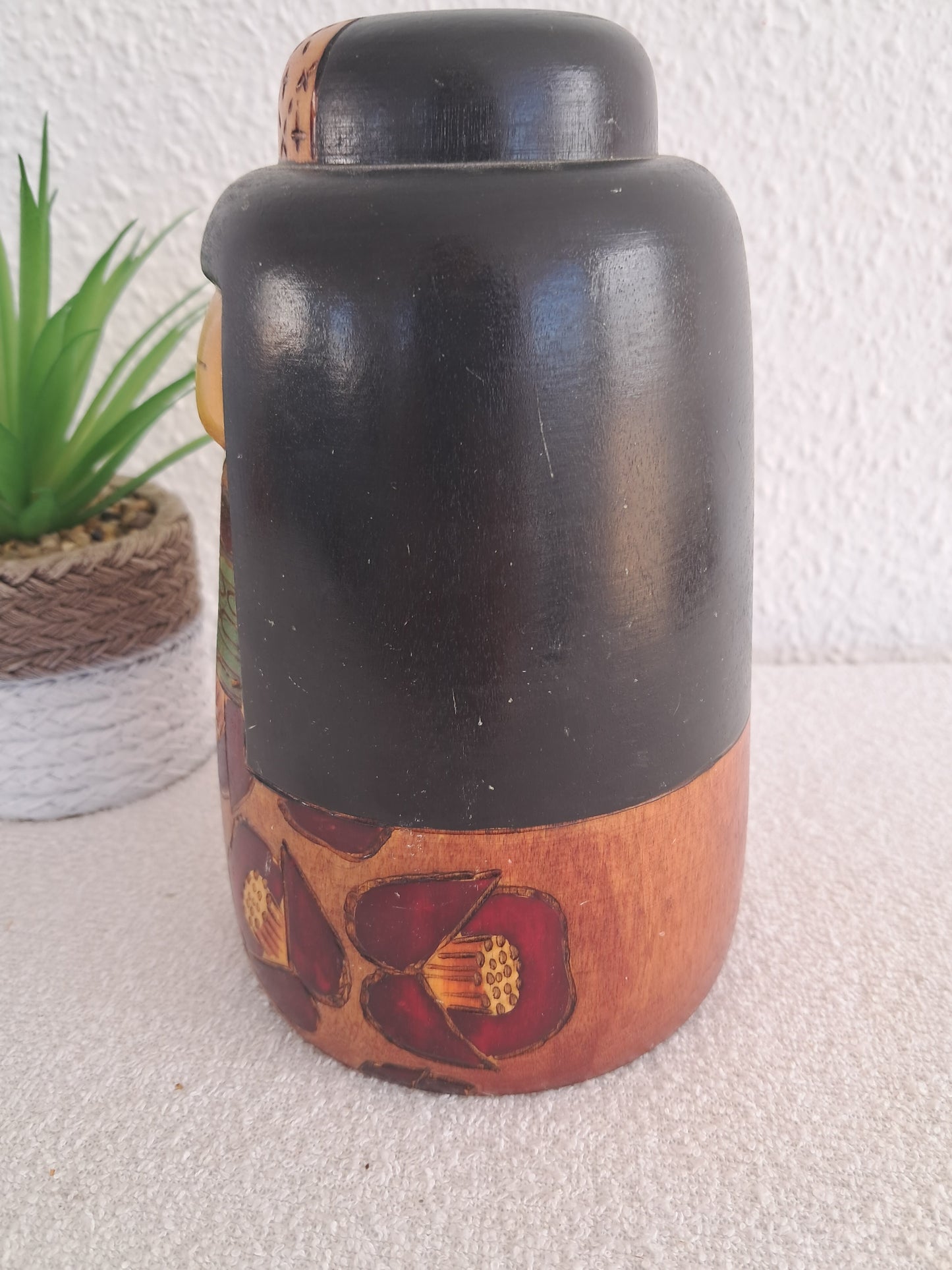 Exclusive Vintage Sosaku Kokeshi made by Yoshio Otani (1936-)