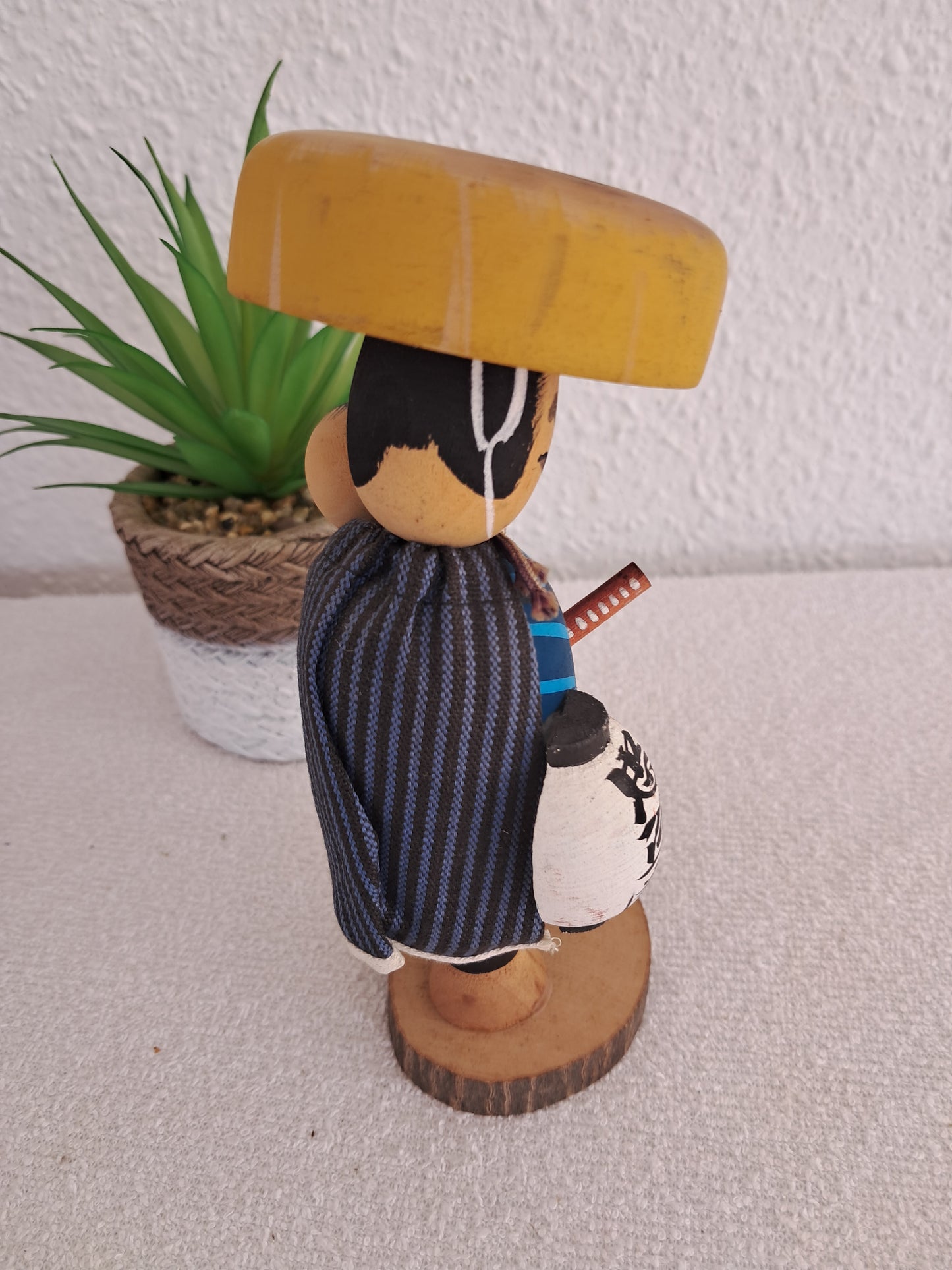 Vintage creative kokeshi Kunisada Chuji