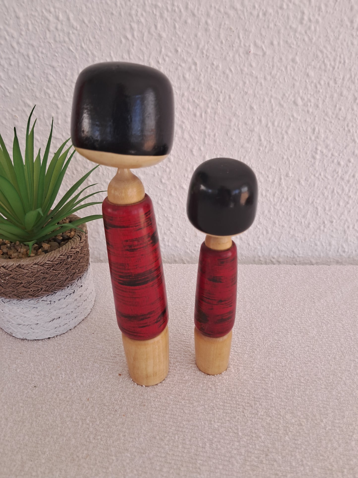 Rare set Sosaku kokeshi by Aida Harumine