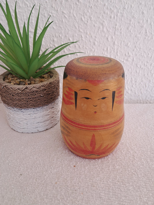 Vintage Yajiro kokeshi made by Sato Denki (1909-1985)