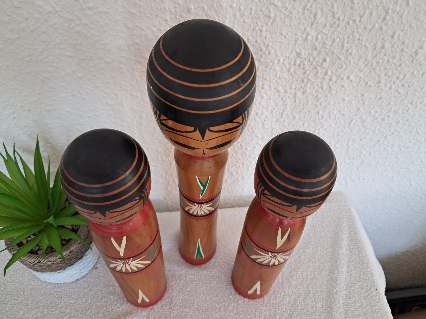 Vintage set traditional kokeshi by Jiryo Kobo Atelier