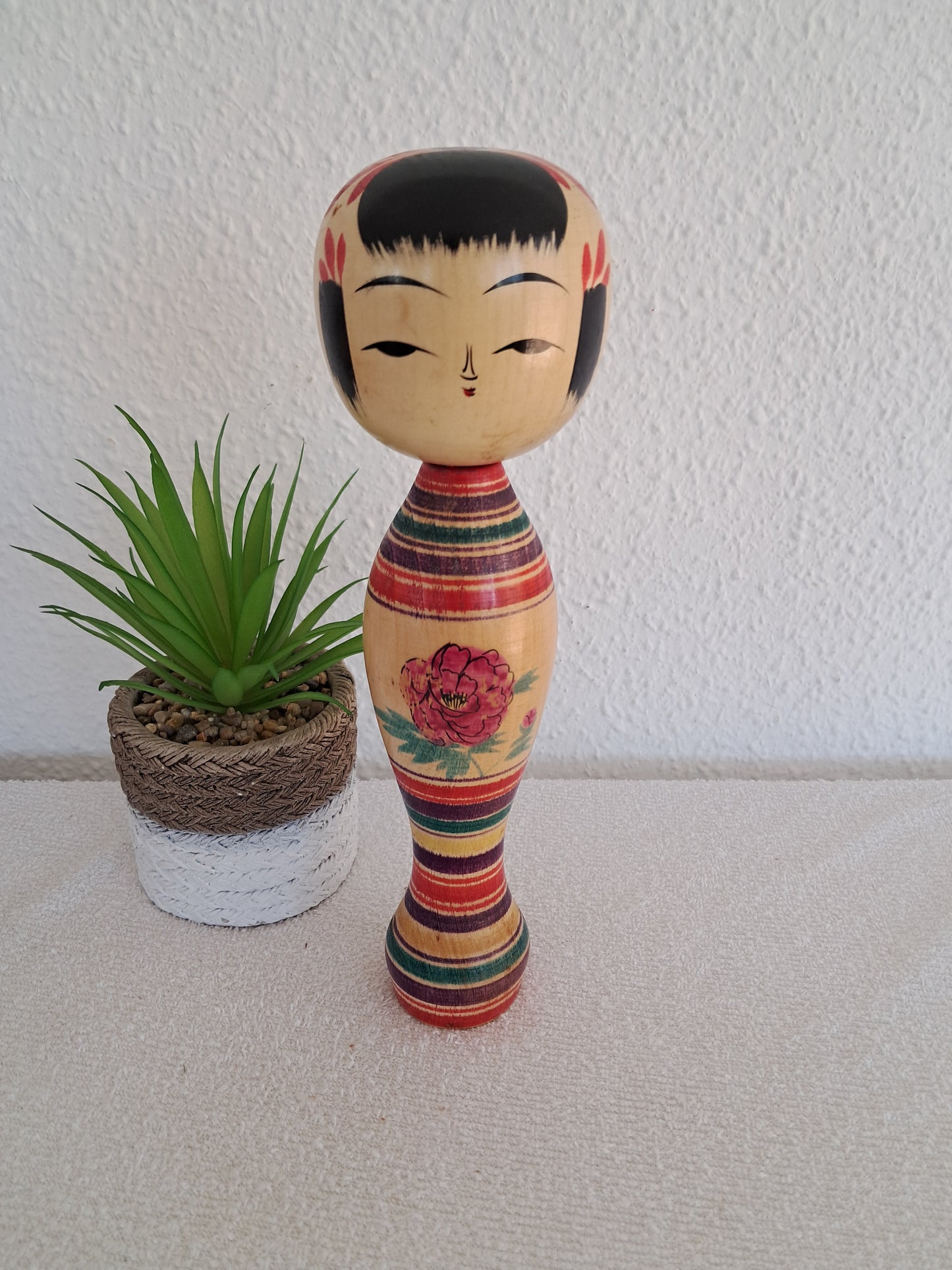 Vintage traditional kokeshi by Oe Akira