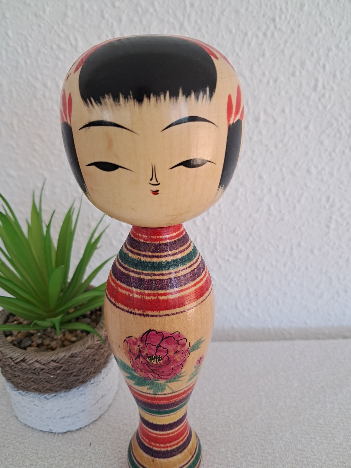 Vintage traditional kokeshi by Oe Akira