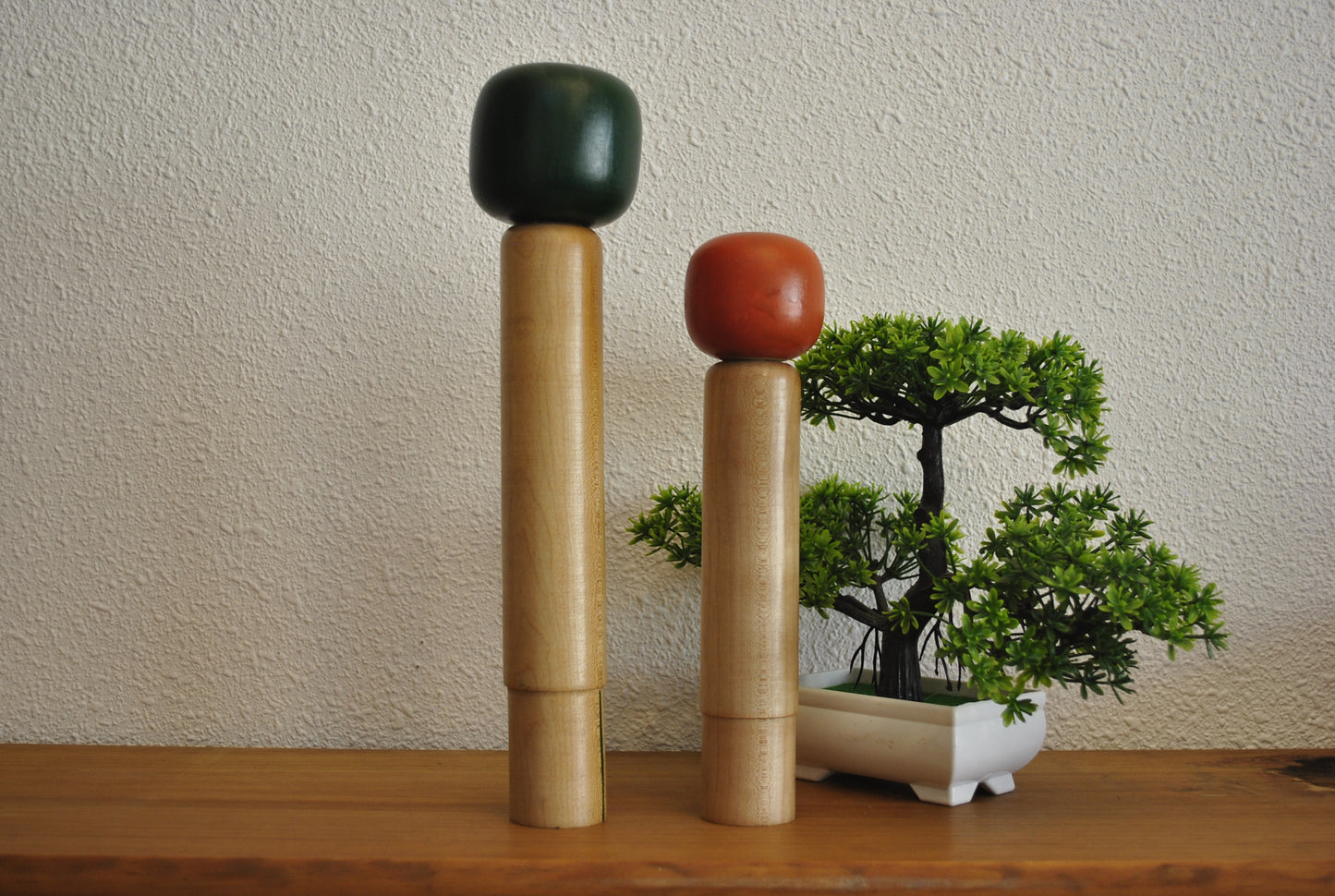 Vintage set Sosaku Kokeshi made by the Shozan Shido (1932-1995)