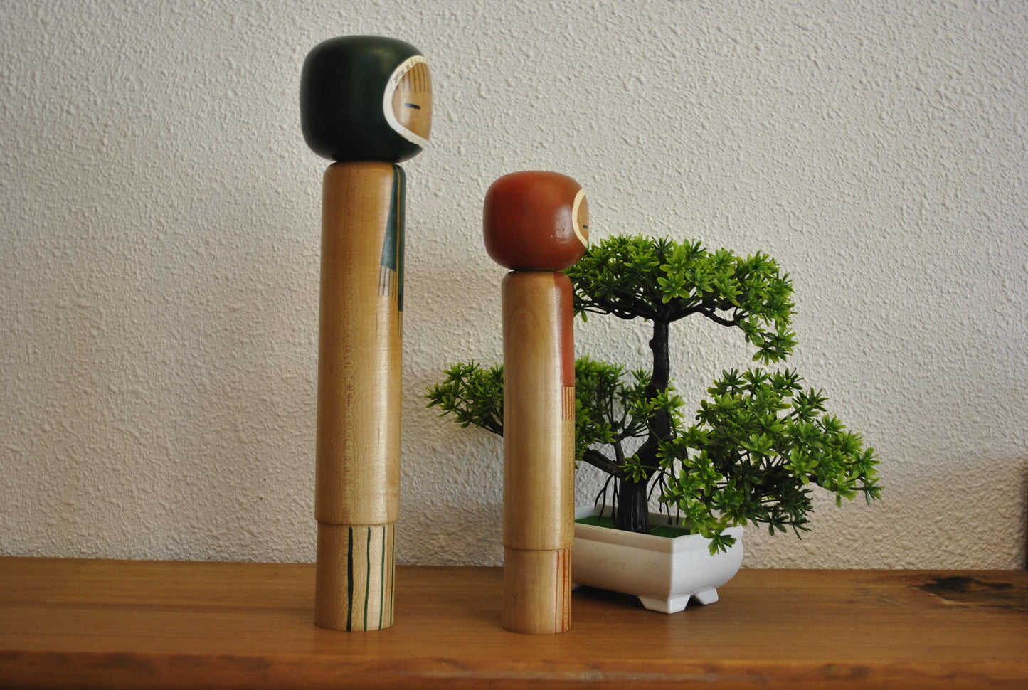 Vintage set Sosaku Kokeshi made by the Shozan Shido (1932-1995)