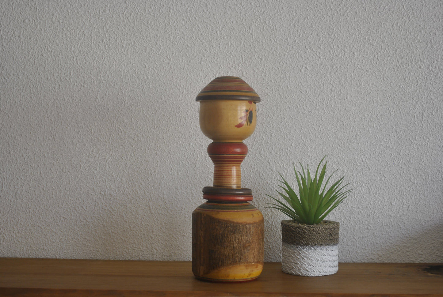 Vintage traditional Yajiro Kokeshi By Saito Masao (1932-)