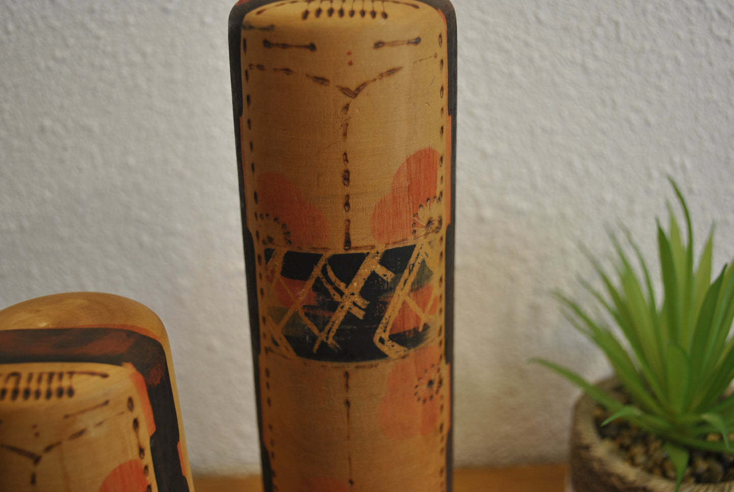 Vintage Sosaku Kokeshi made by Chiyomatsu Kanou (1935-)