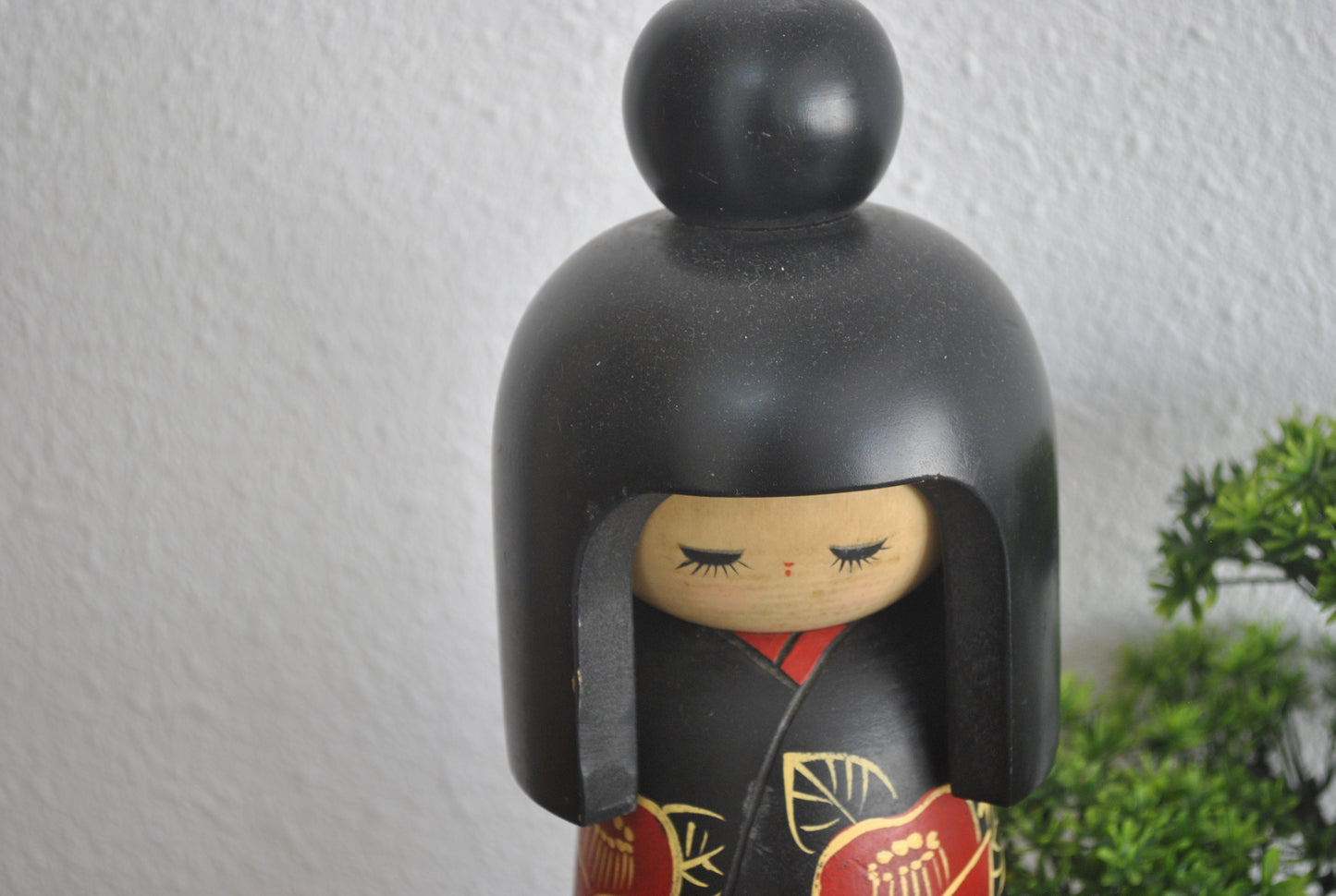 Vintage Gumma Kokeshi by Miyashita Hajime (1940-)