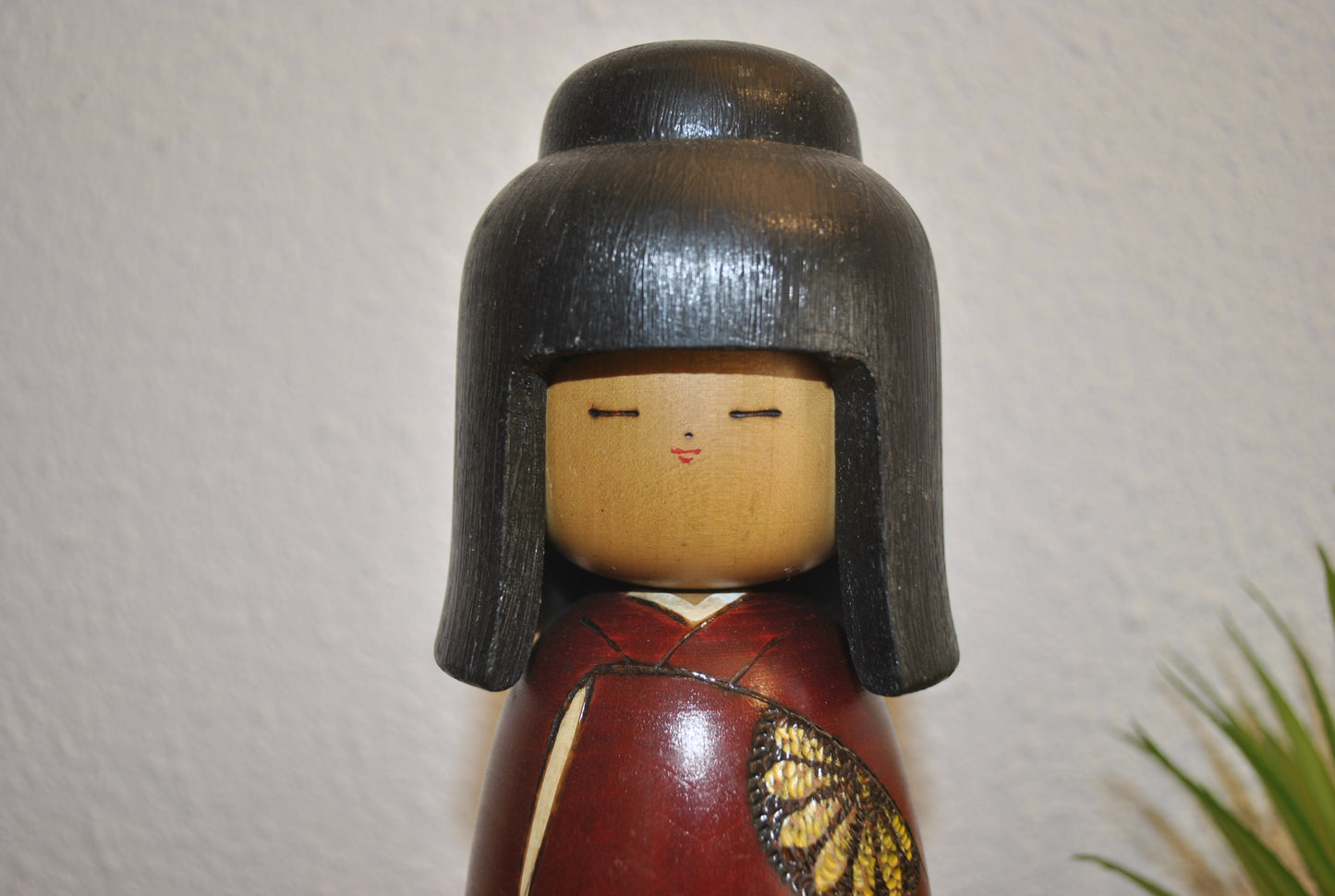 Vintage Sosaku kokeshi made by Yasuko