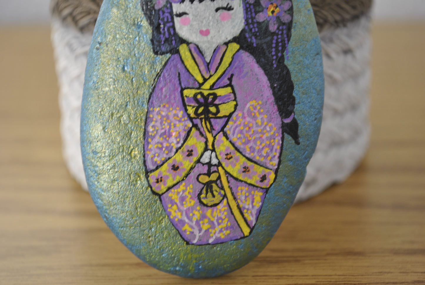 Kokeshi rock painting - Made by Adi Zozor