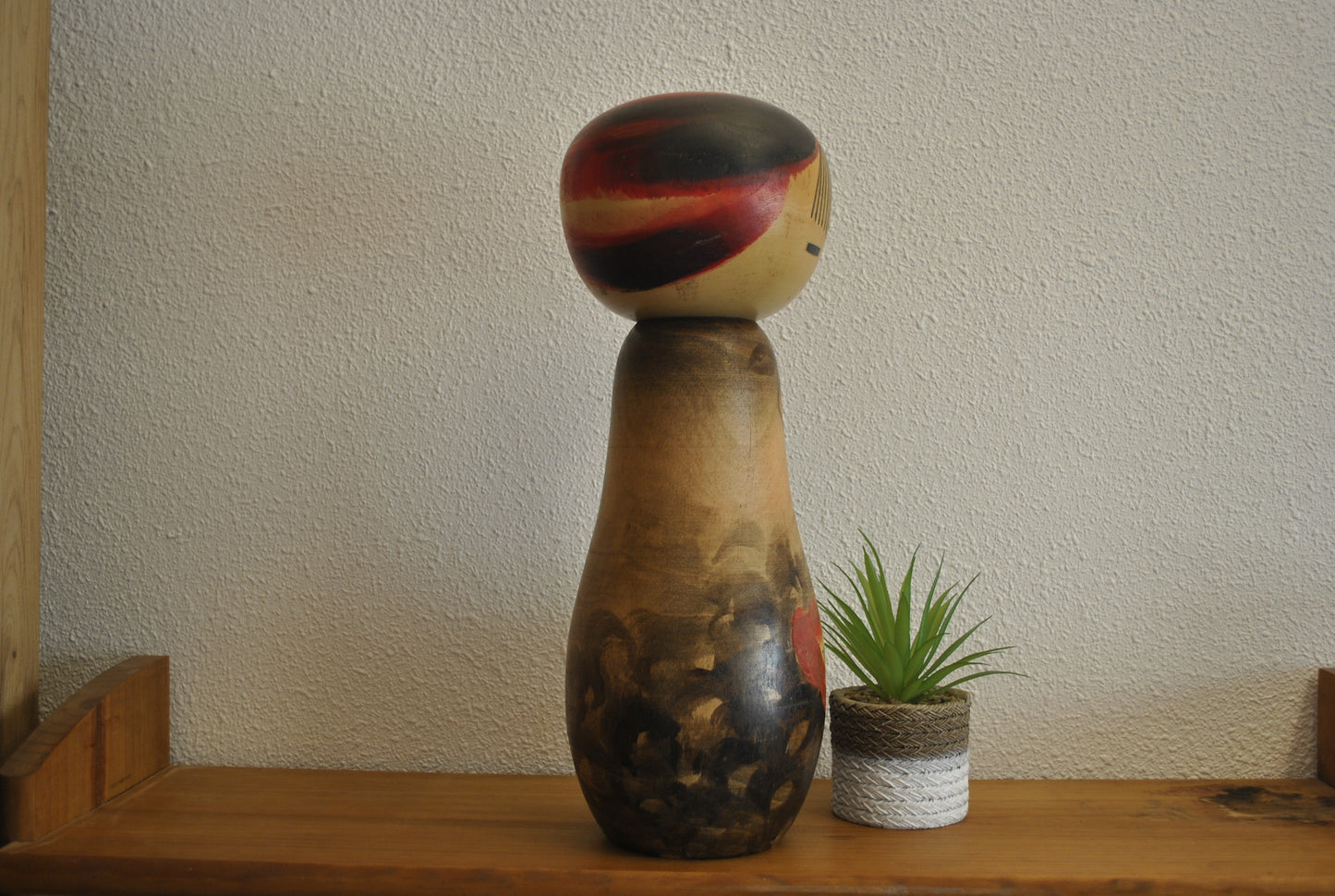 Vintage Sosaku Kokeshi made by Watanabe Masao (1917-2007)