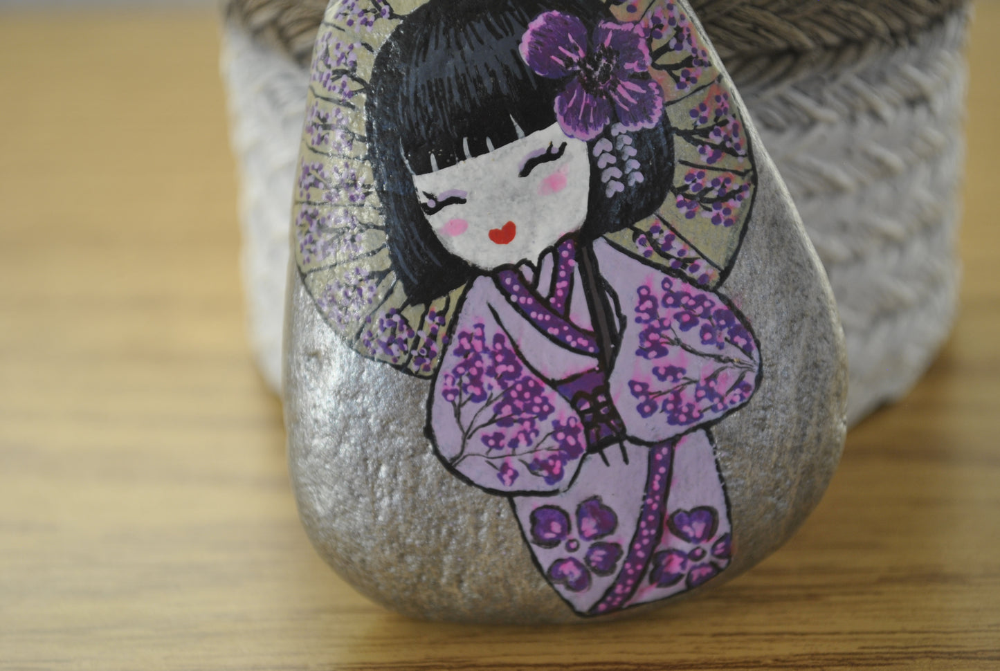 Kokeshi rock painting - Made by Adi Zozor