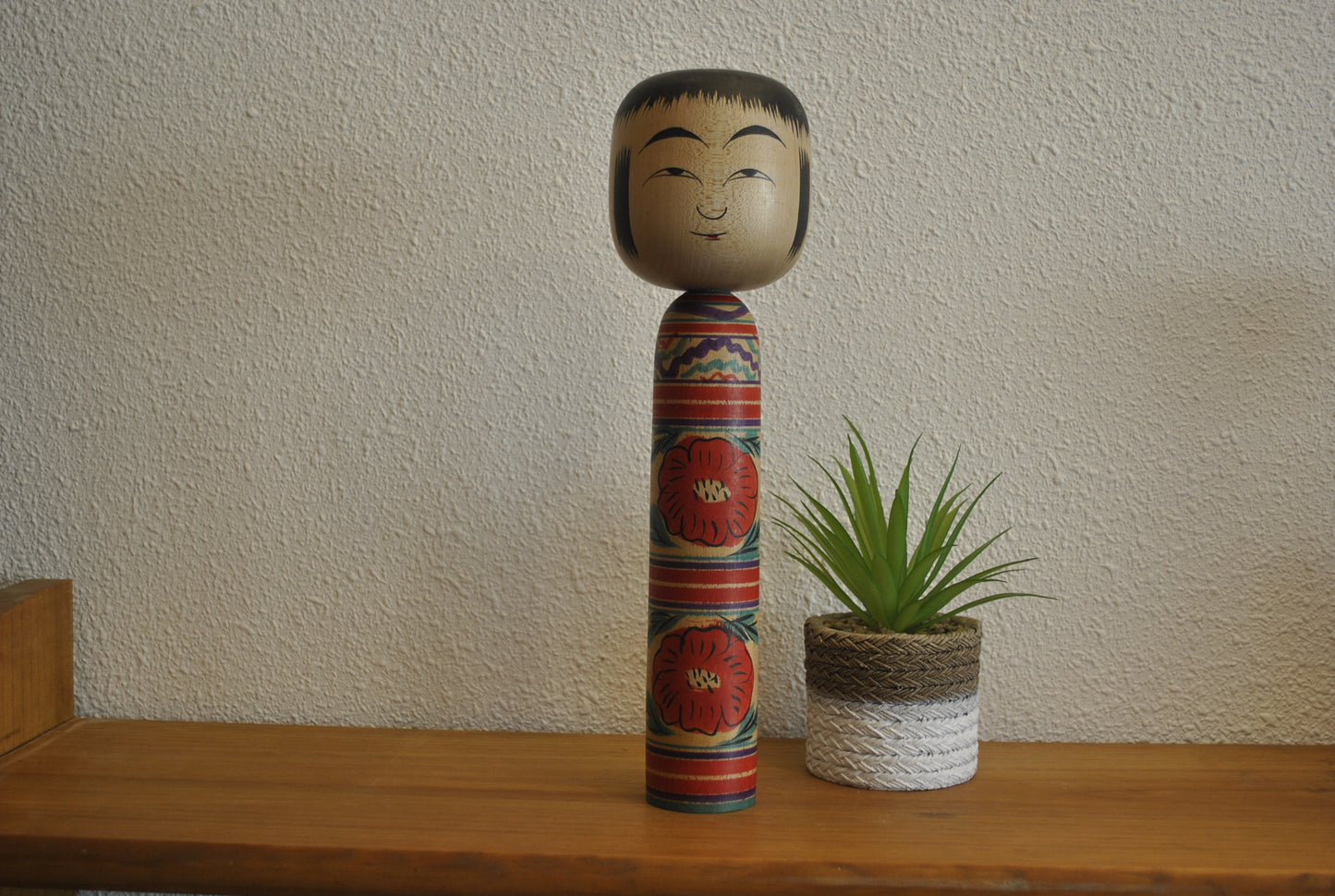 Vintage traditonal Hijori kokeshi made by Sato Bunkichi (1922-2008)