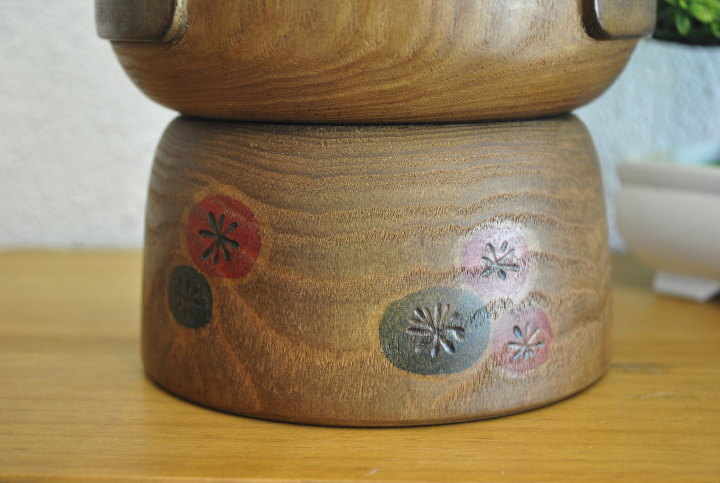 Exclusive vintage Sosaku kokeshi made by Sanpei Yamanaka (1926-2012)