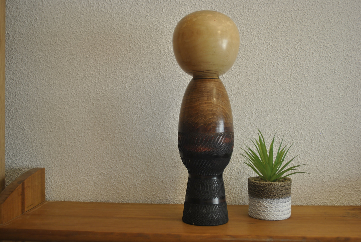 Vintage Sosaku Kokeshi made by Watanabe Masao (1917-2007)