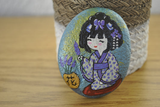 Kokeshi rock painting - Made by Adi Zozor