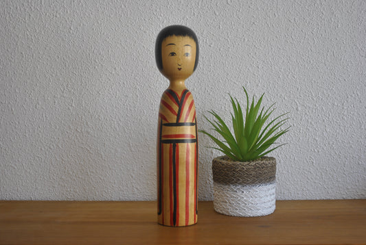 Vintage traditional Kijiyama Kokeshi by Yuji Takahashi (1934-)