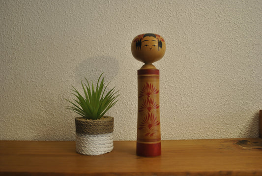 Vintage Traditonal Tsugaru-Naruko Kokeshi made by Honda Isao (1941-)