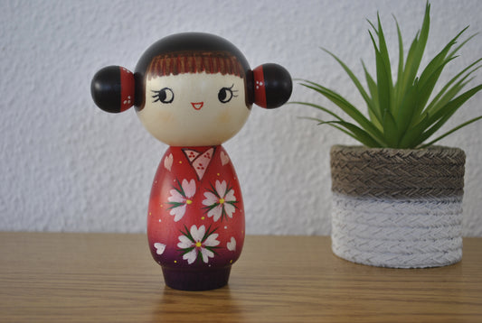 Sosaku Kokeshi made by Chie Tamura