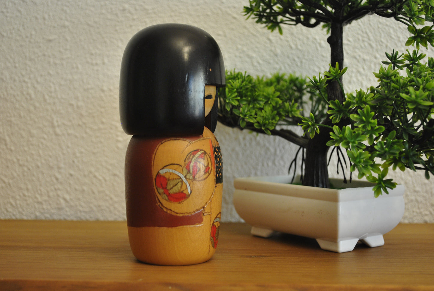 Vintage Gumma Kokeshi by Miyagawa Kunio (1933-)