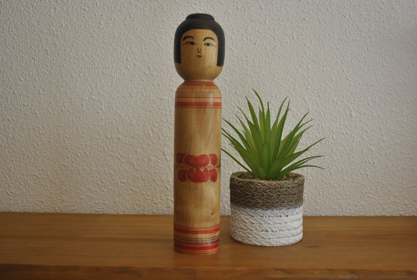 Vintage traditional Tsugaru kokeshi made by Sato Zenni (1925-1985)