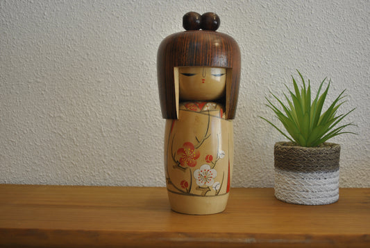 Vintage Sosaku kokeshi made by Tanaka Kojo