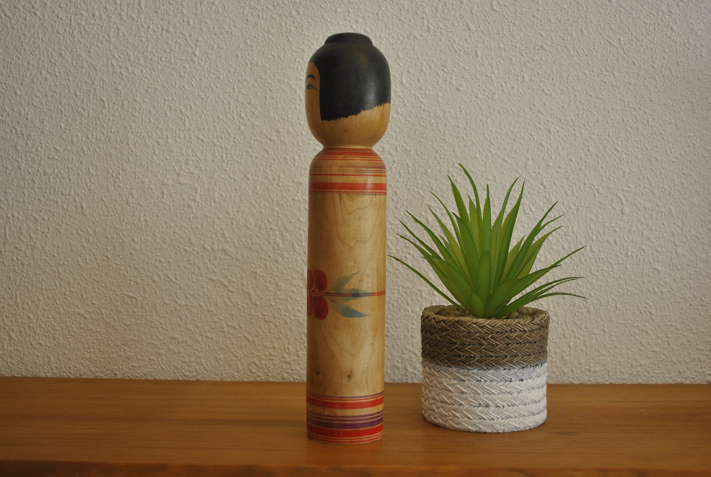 Vintage traditional Tsugaru kokeshi made by Sato Zenni (1925-1985)