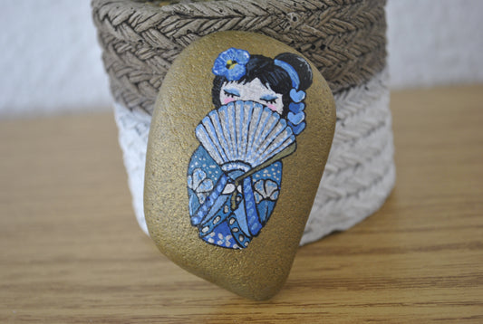 Kokeshi rock painting - Made by Adi Zozor