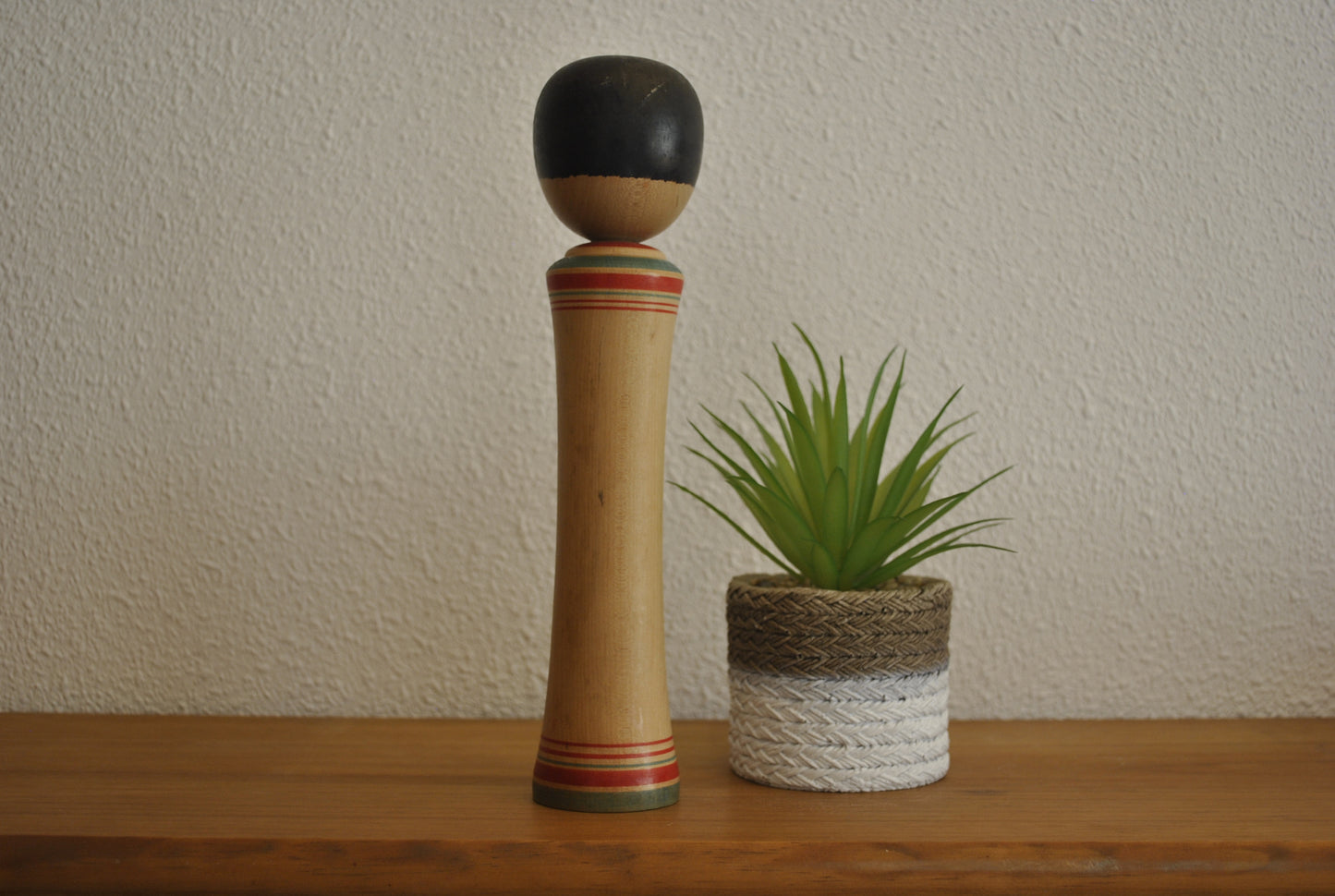 Vintage traditional Tsugaru kokeshi made by Shimazu Seichi (1930-)