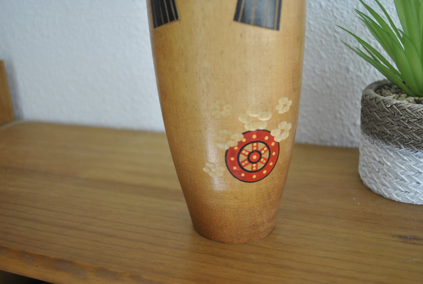 Vintage Sosaku kokeshi made by Misui