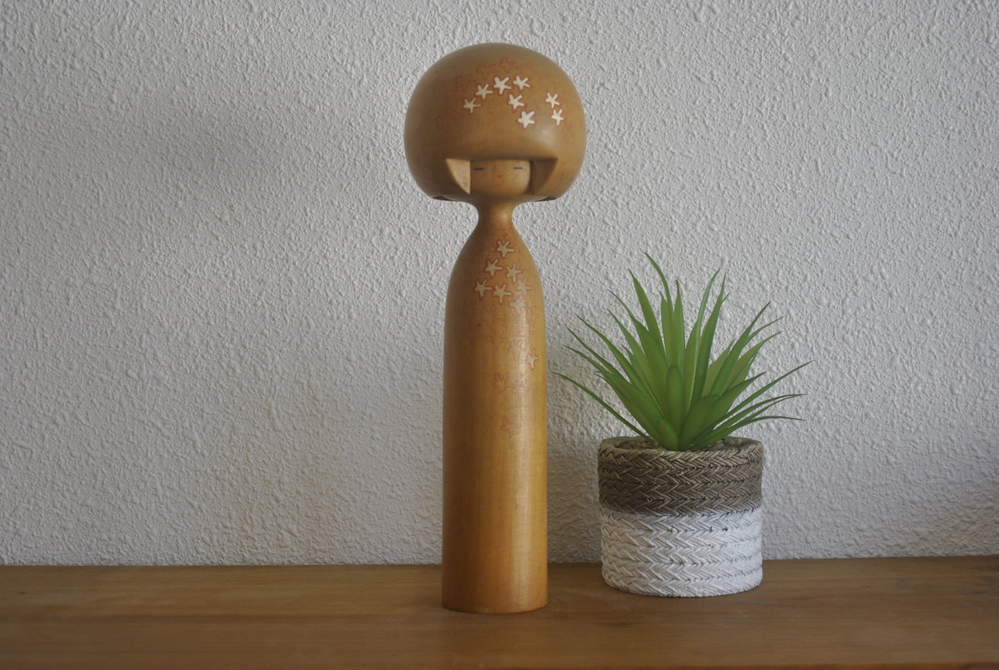 Exclusive Vintage kokeshi made by Sansaku Sekiguchi (1925-2018)