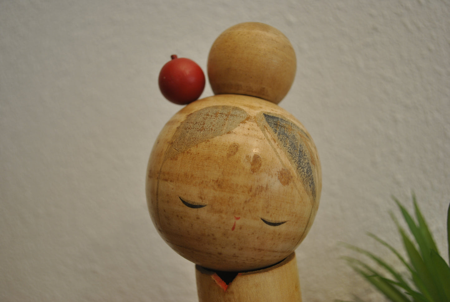 Vintage Sosaku kokeshi made by Kazuo Takamizawa