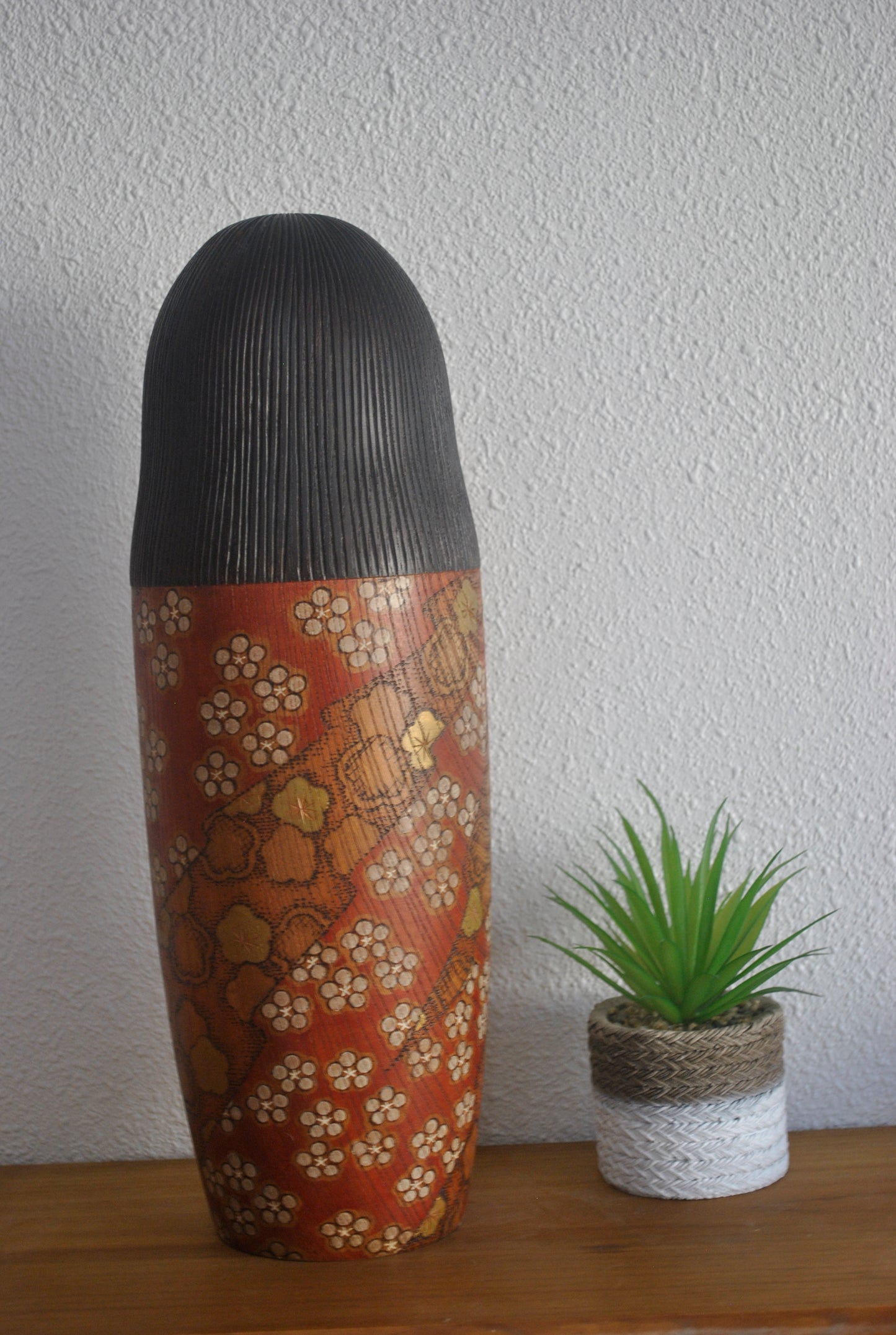 Exclusive vintage kokeshi by Miyagawa Kunio (1933-)