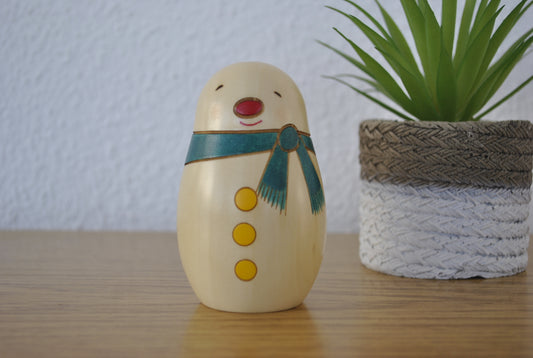 NEW Sosaku Kokeshi Snowman made by Usaburo - With original box.