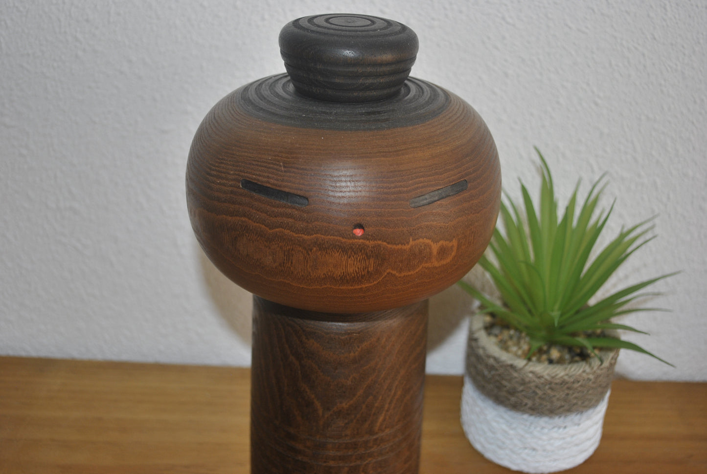 Exclusive vintage kokeshi by Sanpei Yamanaka (1926-2012)