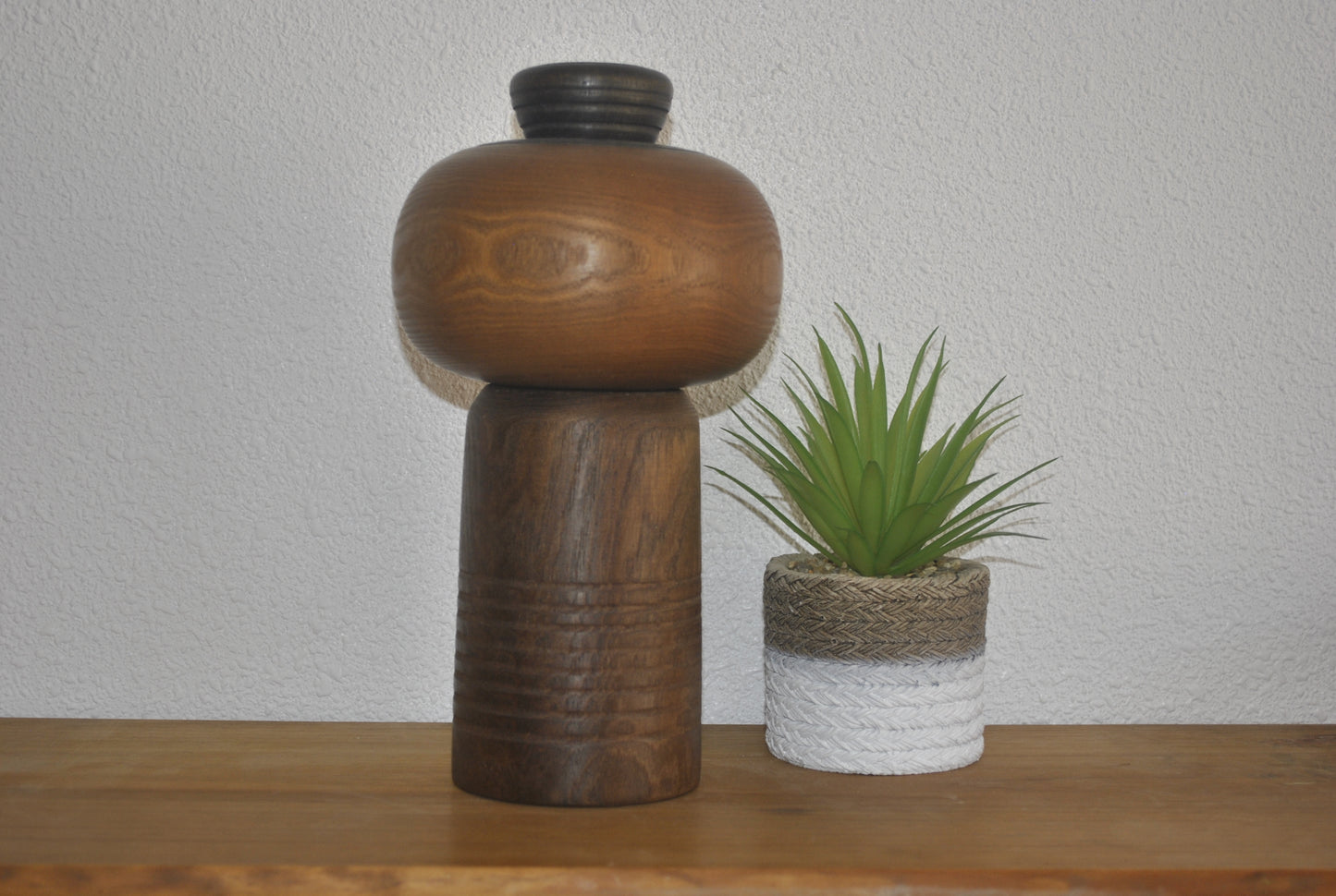 Exclusive vintage kokeshi by Sanpei Yamanaka (1926-2012)