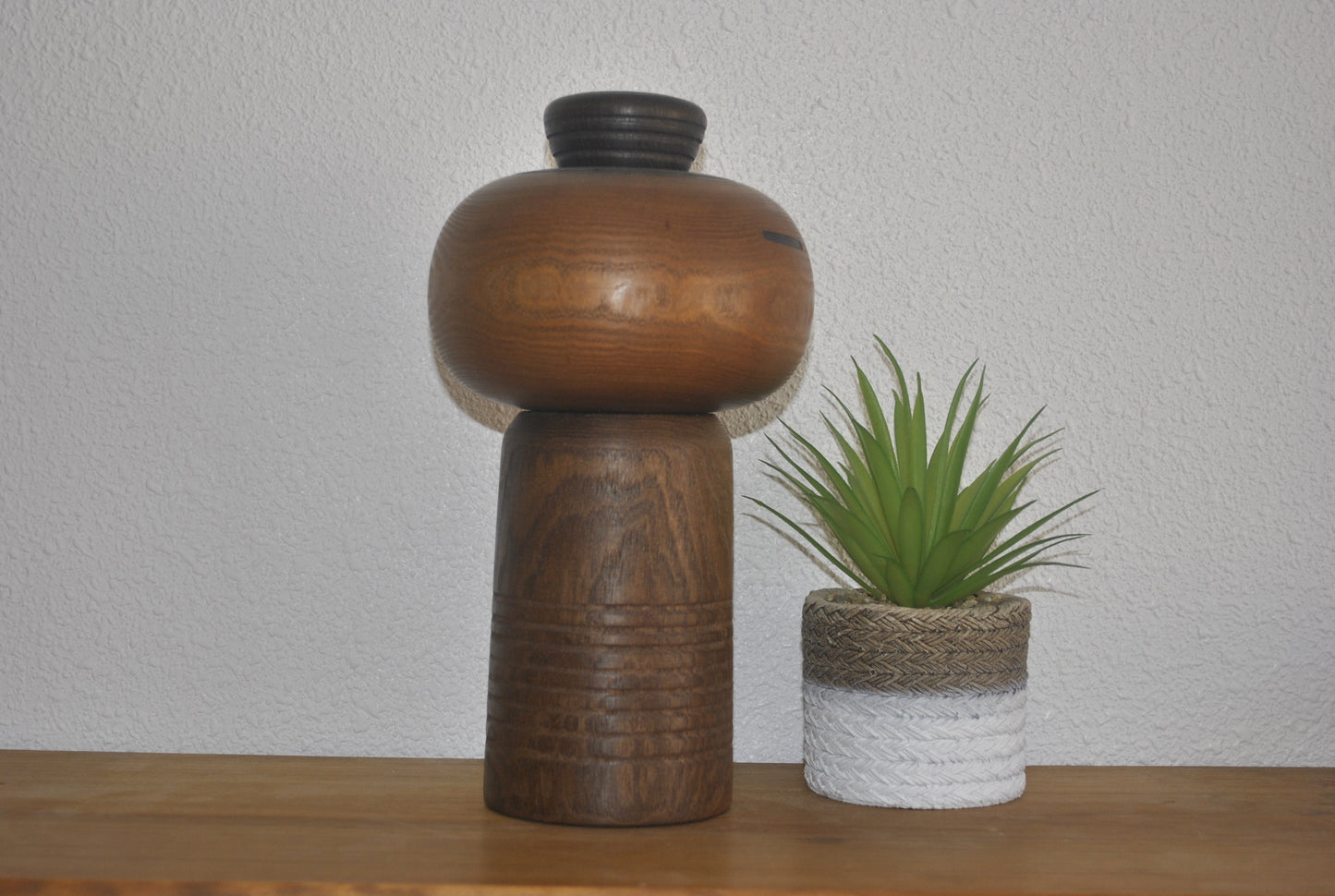 Exclusive vintage kokeshi by Sanpei Yamanaka (1926-2012)