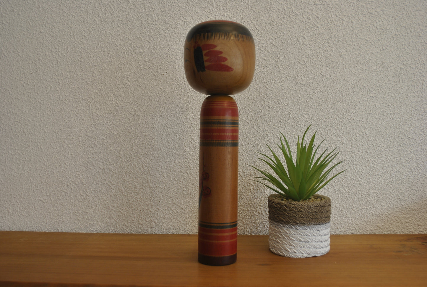 Vintage Traditional Yajiro Kokeshi made by Seishi Takahashi (1911-1978)