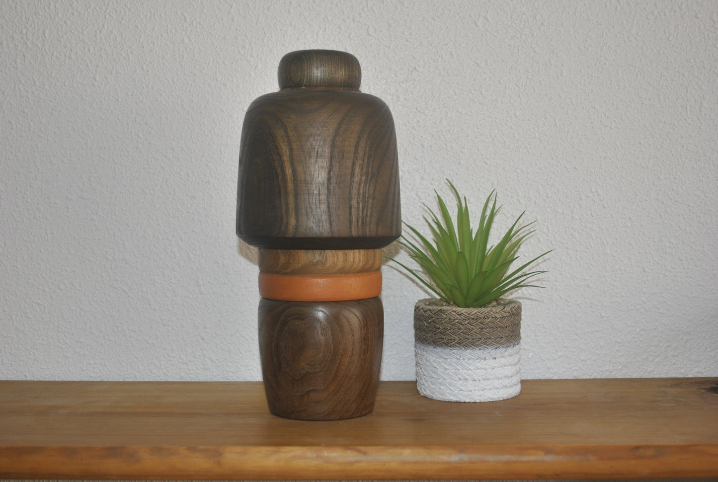 Exclusive vintage kokeshi by Sanpei Yamanaka (1926-2012)