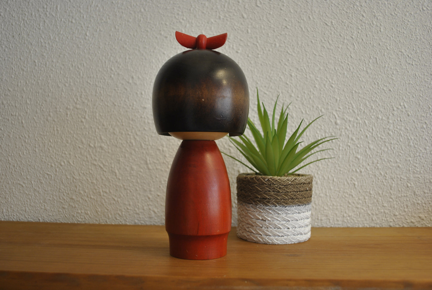 Vintage Sosaku kokeshi made by Masayoshi Yamagishi