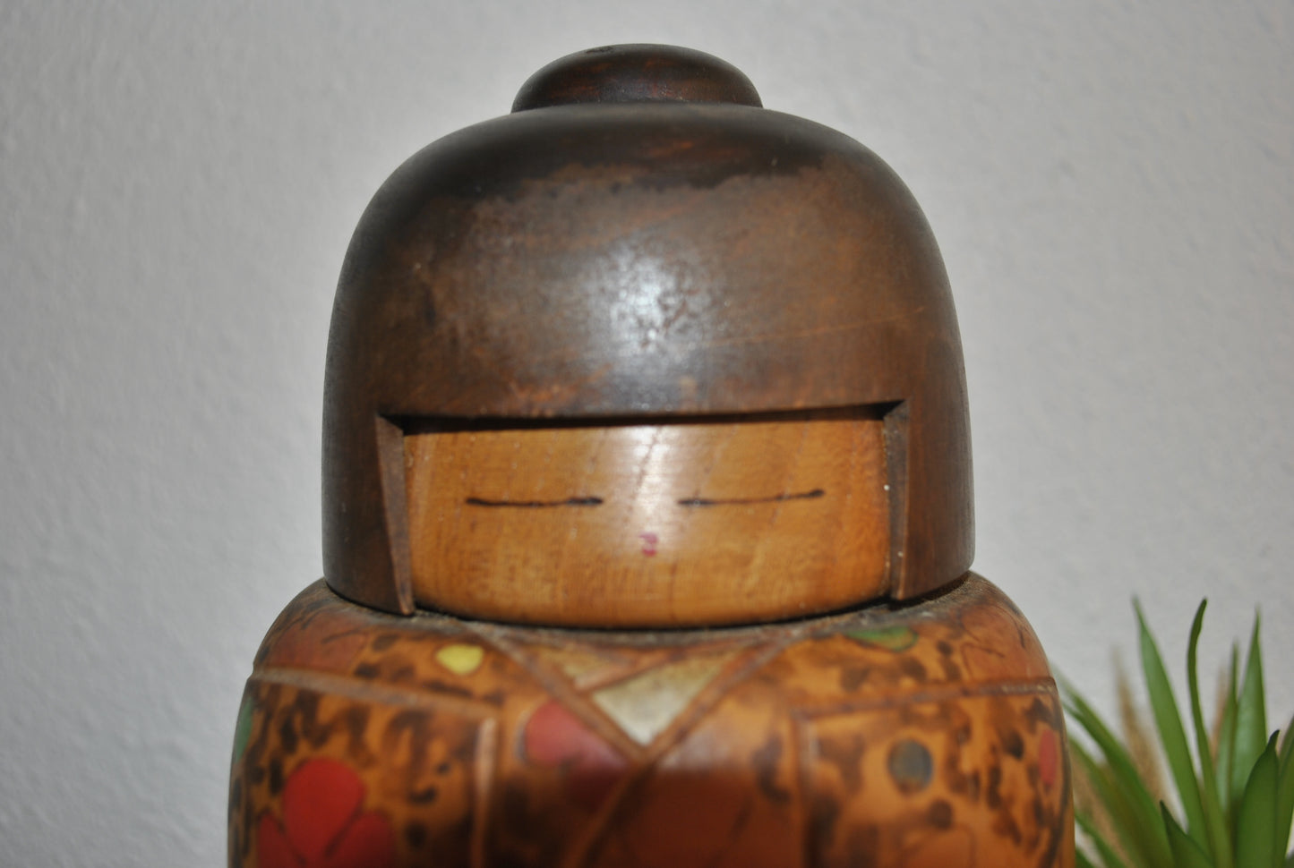 Exclusive vintage Sosaku kokeshi made by Toa Sekiguchi (1942-)