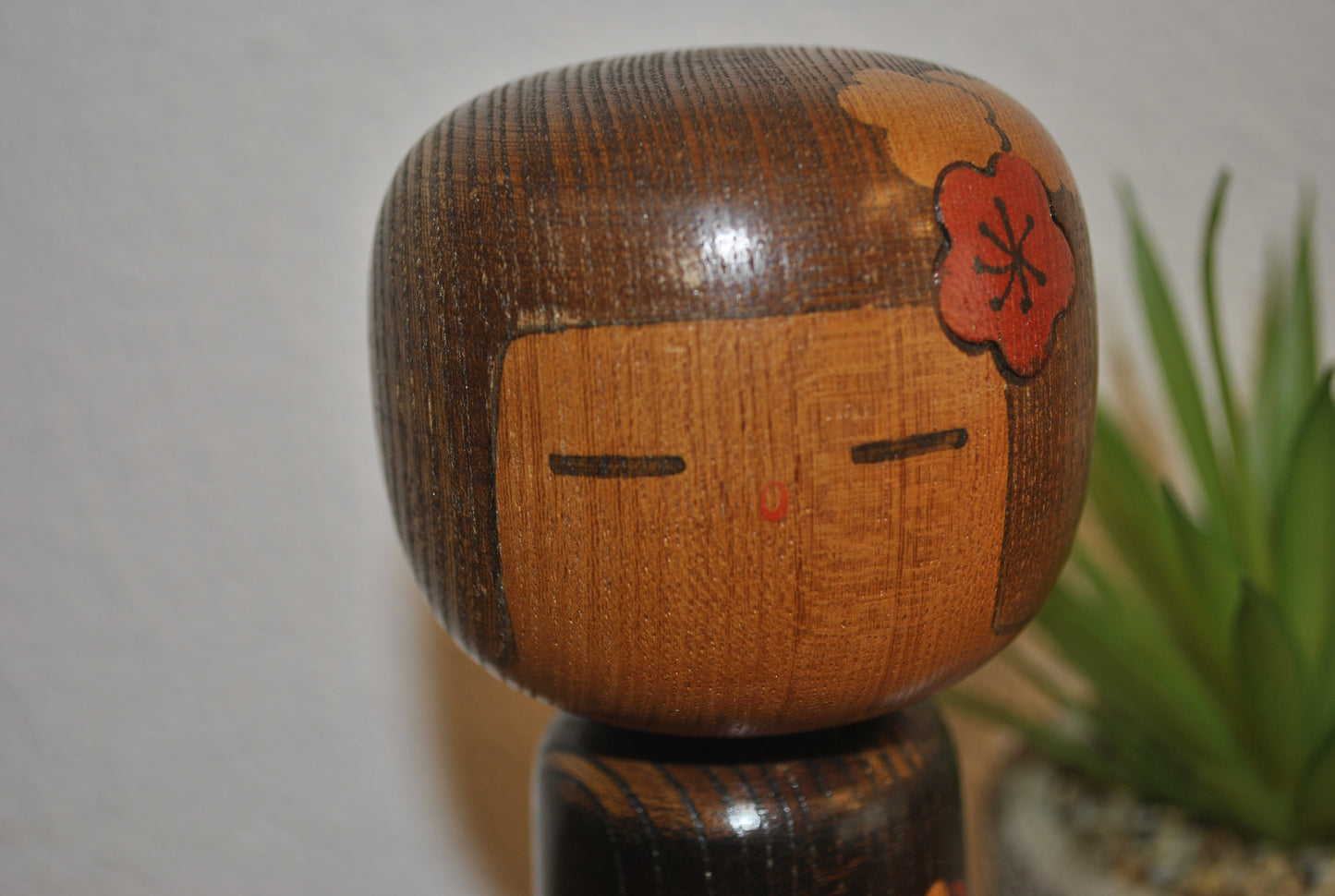 Vintage Sosaku kokeshi made by Isamu Yamakawa (1928-)